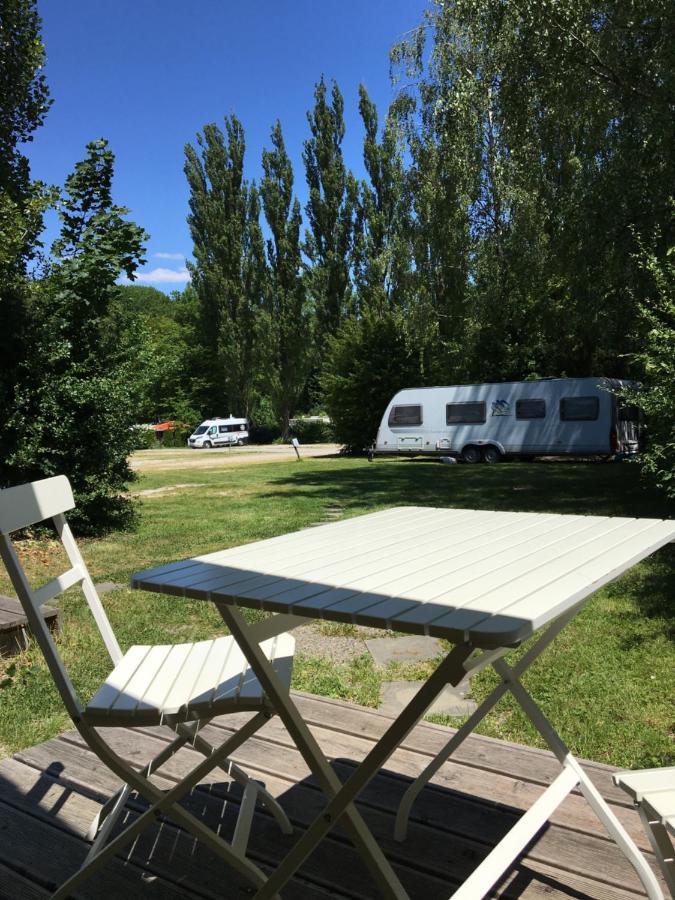 Campingplatz Aichelberg Айхельберг Экстерьер фото